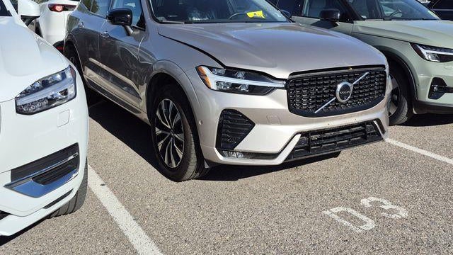 2025 Volvo XC60 B5 Plus Dark Theme