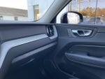 2025 XC60 Thumbnail 11