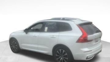 2025 Volvo XC60 B5 Plus Dark Theme
