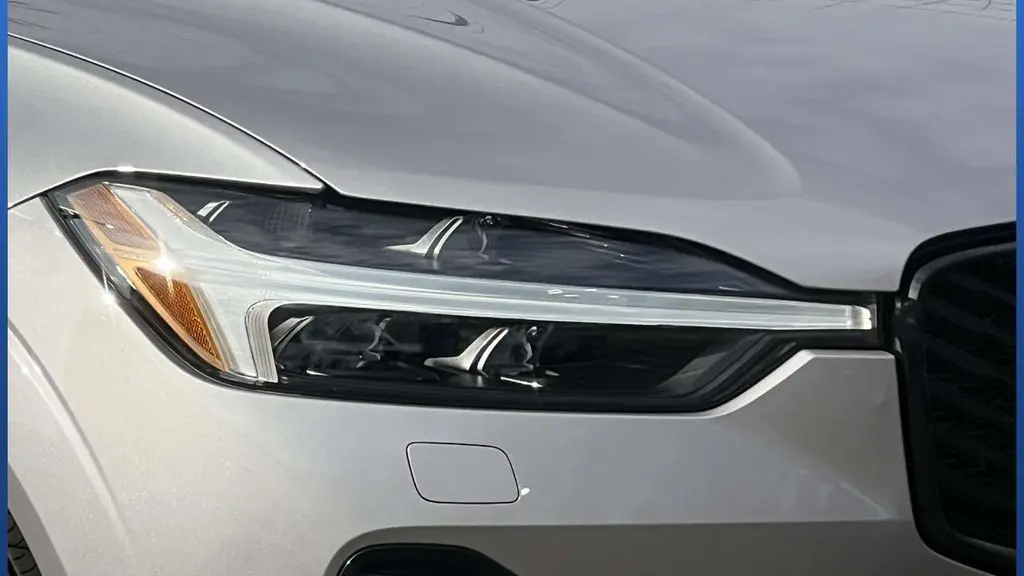2026 Volvo XC60 B5 Plus