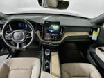 2026 XC60 Thumbnail 3