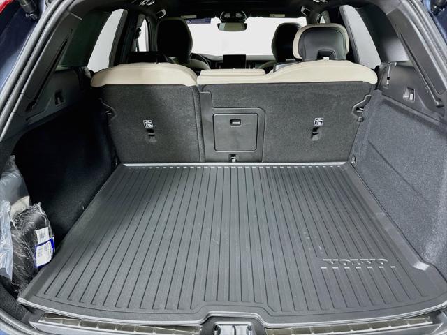 2026 Volvo XC60 - $47,800