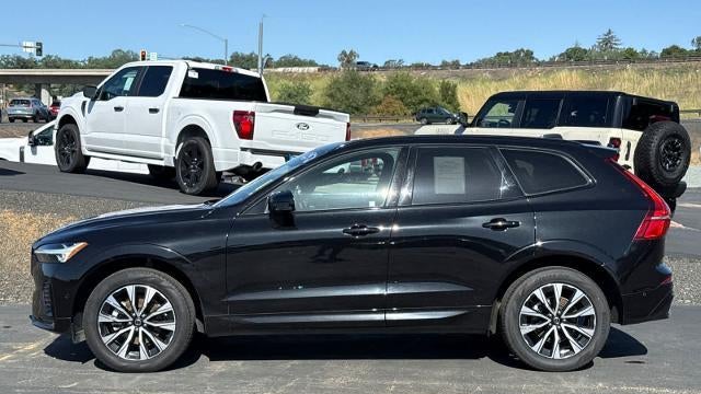2025 Volvo XC60 B5 Plus Dark Theme