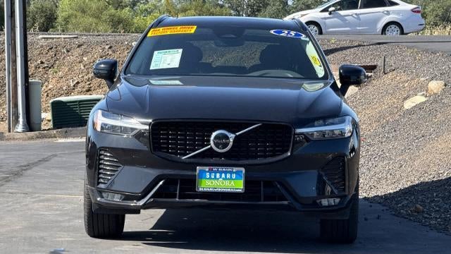 2025 Volvo XC60 B5 Plus Dark Theme