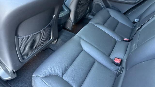 2025 Volvo XC60 B5 Plus Dark Theme