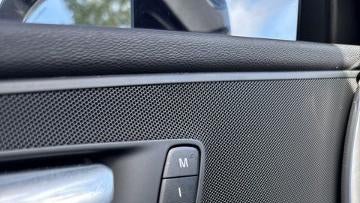 2025 Volvo XC60 B5 Plus Dark Theme