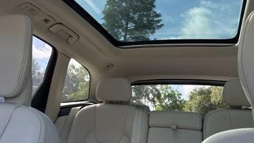 2025 Volvo XC60 B5 Plus Dark Theme