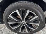2025 XC60 Thumbnail 3