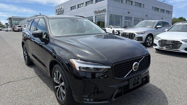 Preowned 2025 Volvo XC60 B5 Plus Dark Theme for Sale