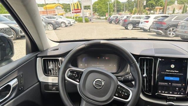 2025 Volvo XC60 B5 Plus Dark Theme
