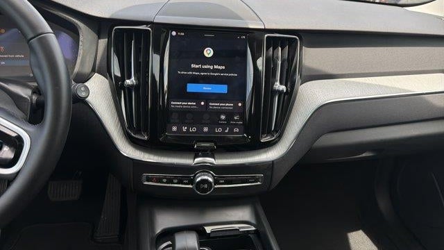2025 Volvo XC60 B5 Plus Dark Theme