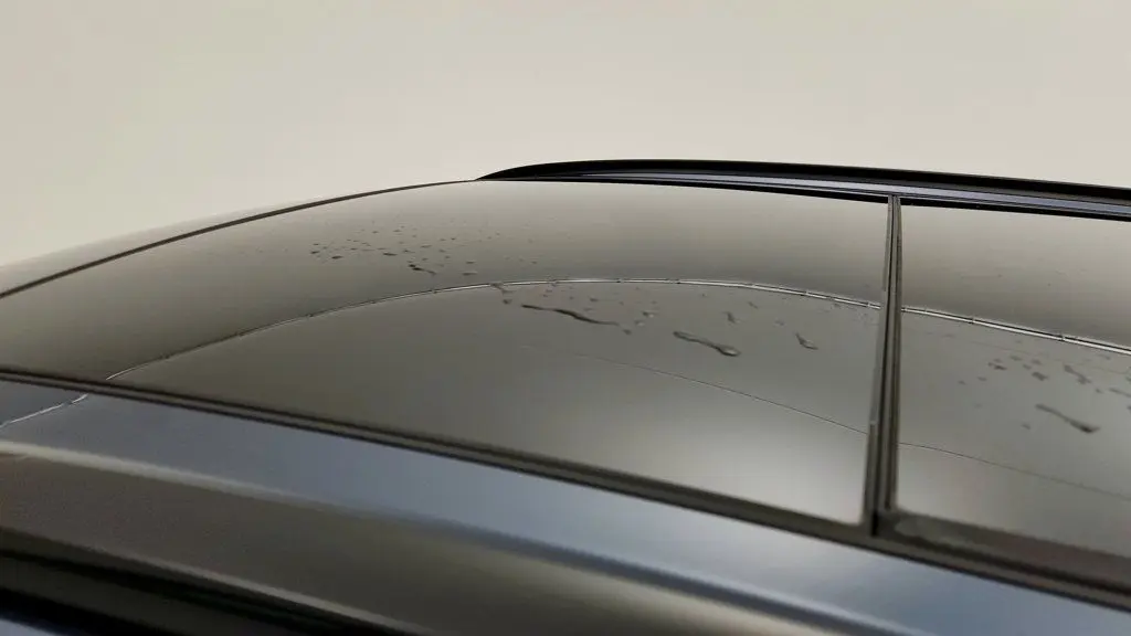 2025 Volvo XC60 B5 Plus Dark Theme