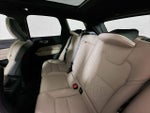 2026 XC60 Thumbnail 17