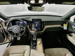 2026 XC60 Thumbnail 4