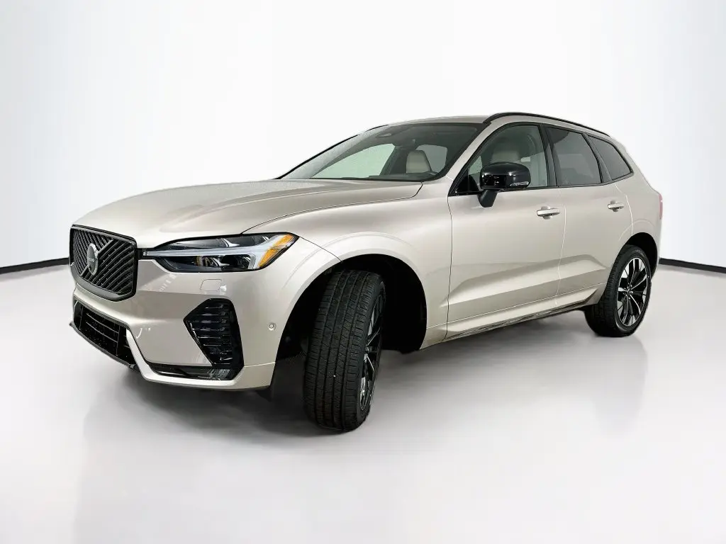 2026 Volvo XC60 - $47,133