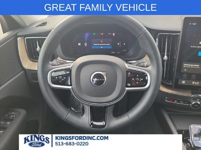 2026 Volvo XC60 - $46,340