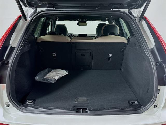 2026 Volvo XC60 - $46,279