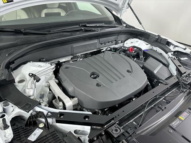 2026 Volvo XC60 - $46,279
