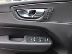 2025 XC60 Thumbnail 31