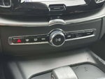 2025 XC60 Thumbnail 18