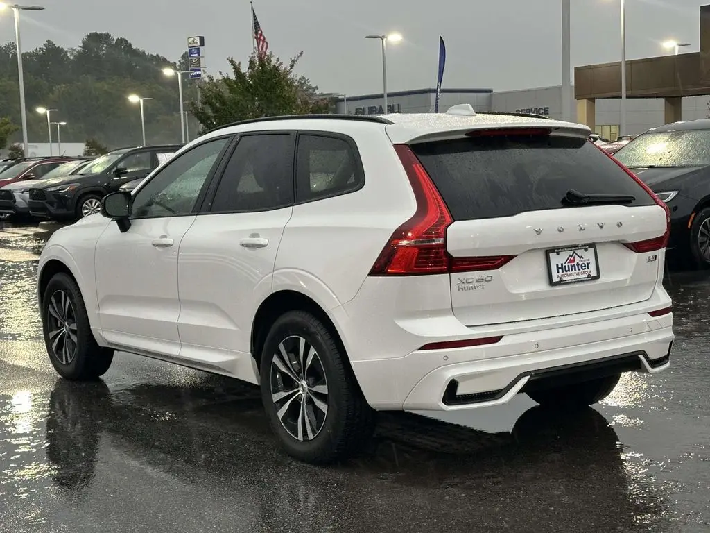 2025 Volvo XC60 - $38,300