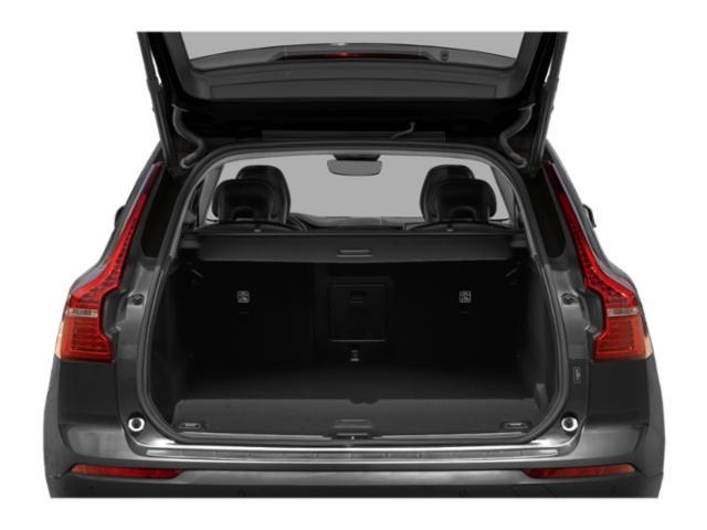 2025 Volvo XC60 - $37,980