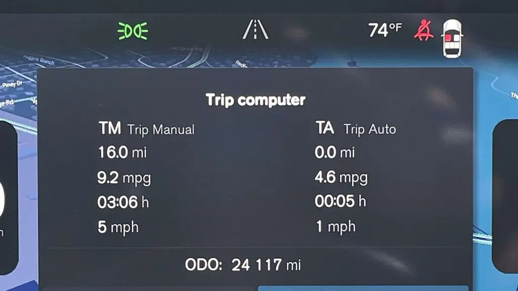 2025 Volvo XC60 B5 Core Dark Theme