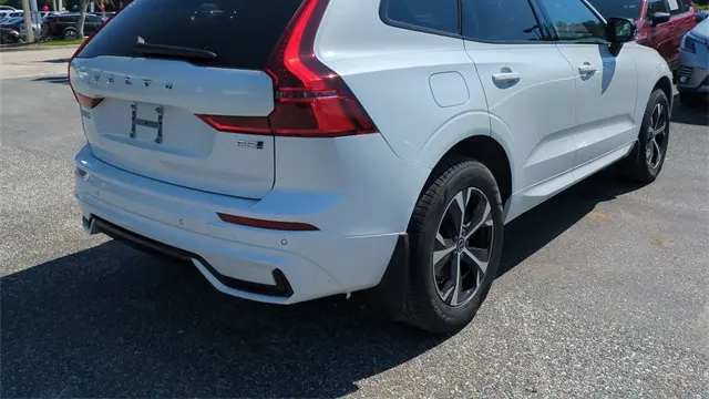 2026 Volvo XC60 B5 Core