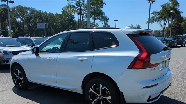 2026 Volvo XC60 B5 Core