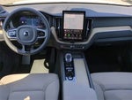2026 XC60 Thumbnail 13