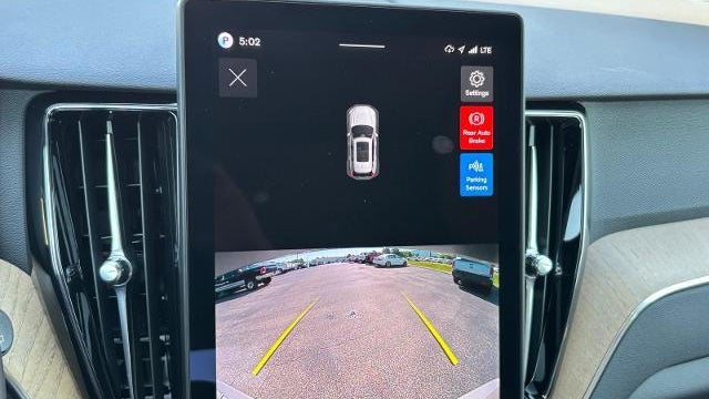 2026 Volvo XC60 B5 Core
