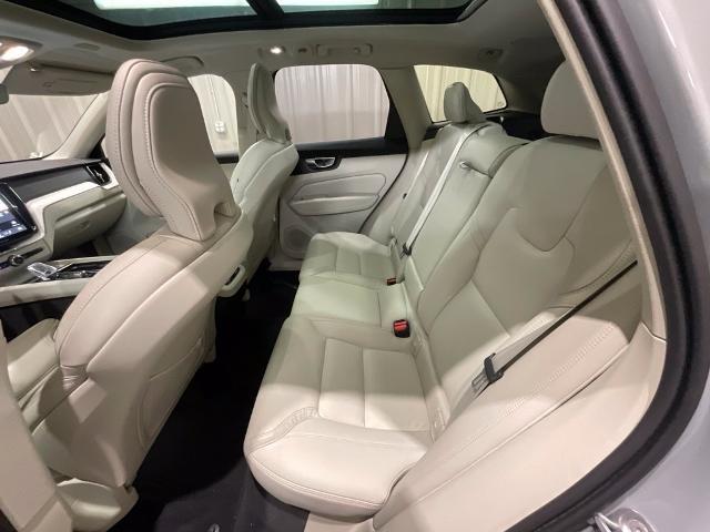 2026 Volvo XC60 - $43,465