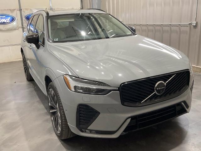 2026 Volvo XC60 - $43,465