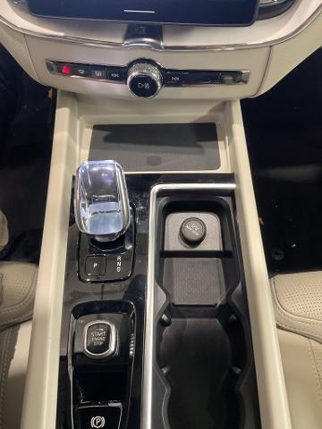 2026 Volvo XC60 - $43,465