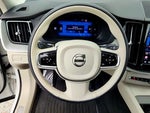 2025 XC60 Thumbnail 14