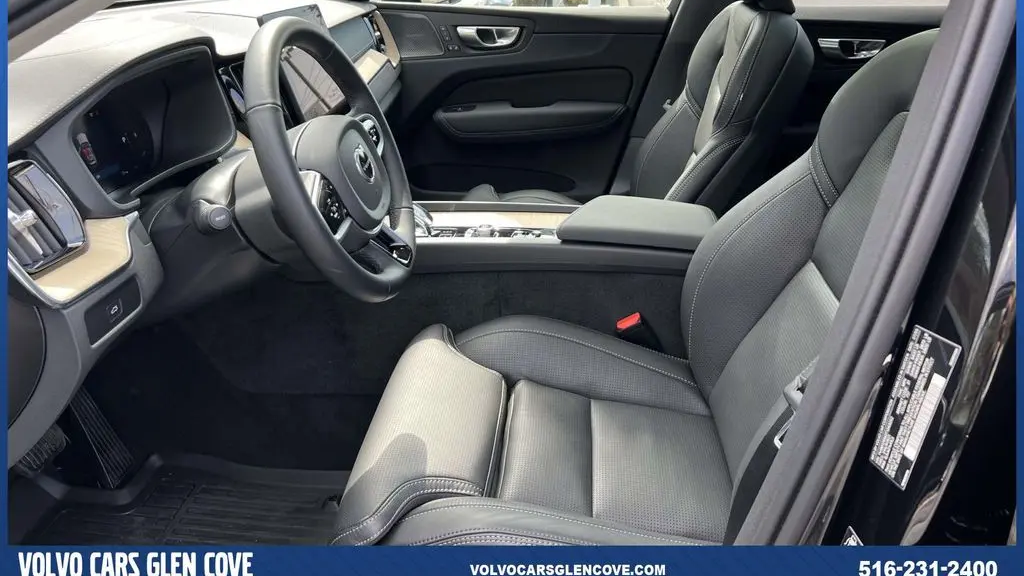 2026 Volvo XC60 B5 Ultra