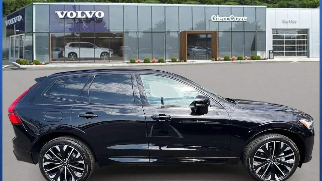 2026 Volvo XC60 B5 Ultra
