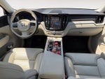 2025 XC60 Thumbnail 7