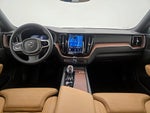 2025 XC60 Thumbnail 9
