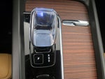 2025 XC60 Thumbnail 18