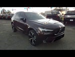 2026 XC60 Thumbnail 2