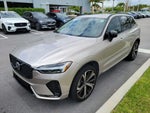 2025 XC60 Thumbnail 2