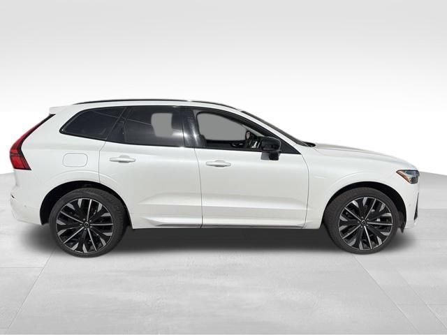 2026 Volvo XC60 - $51,880