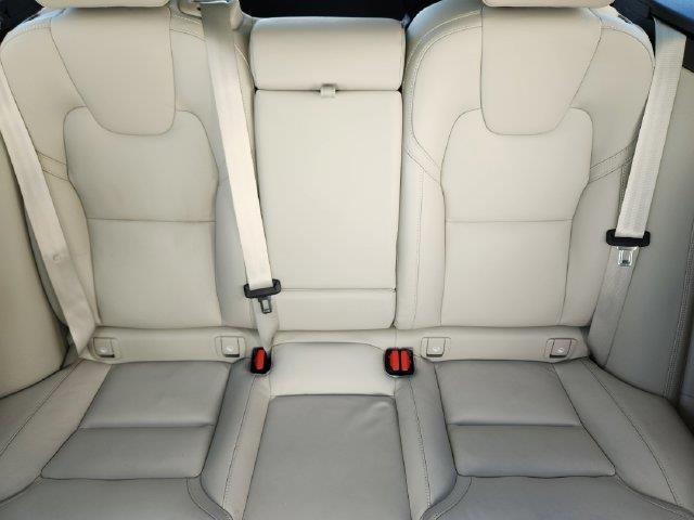 2026 Volvo XC60 - $48,950