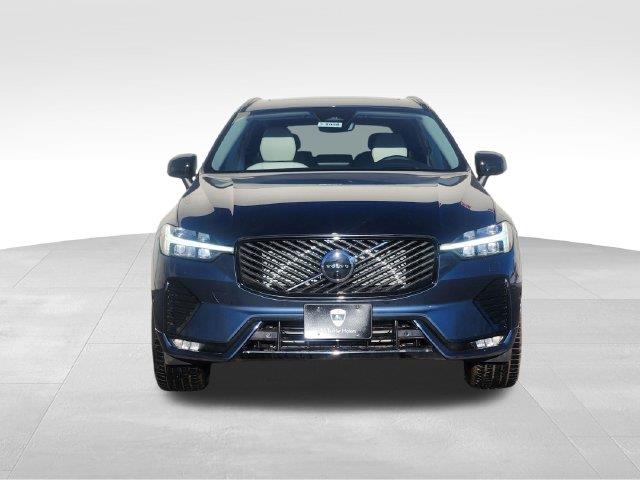 2026 Volvo XC60 - $56,350