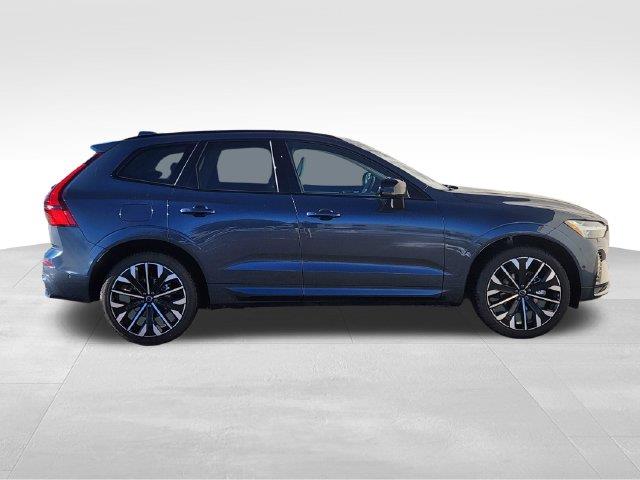 2026 Volvo XC60 - $56,350