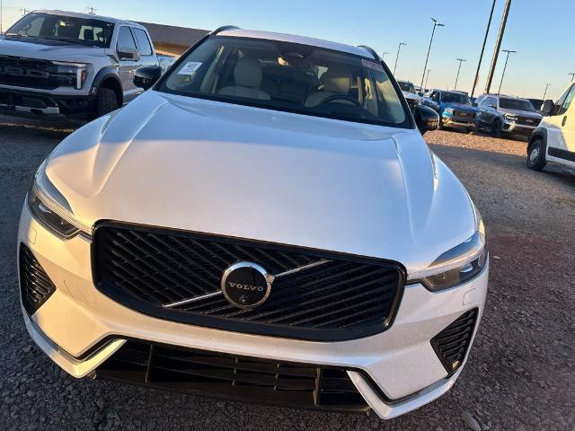 2026 Volvo XC60 - $45,165