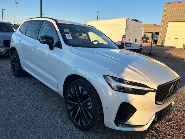 2026 Volvo XC60 - $45,165