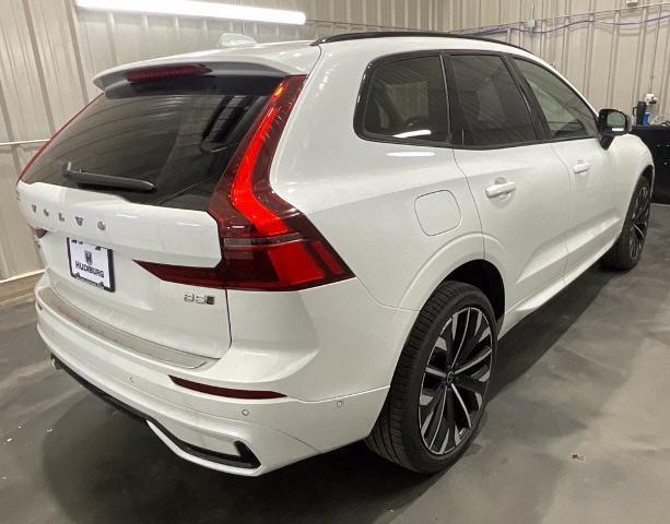2026 Volvo XC60 - $45,130