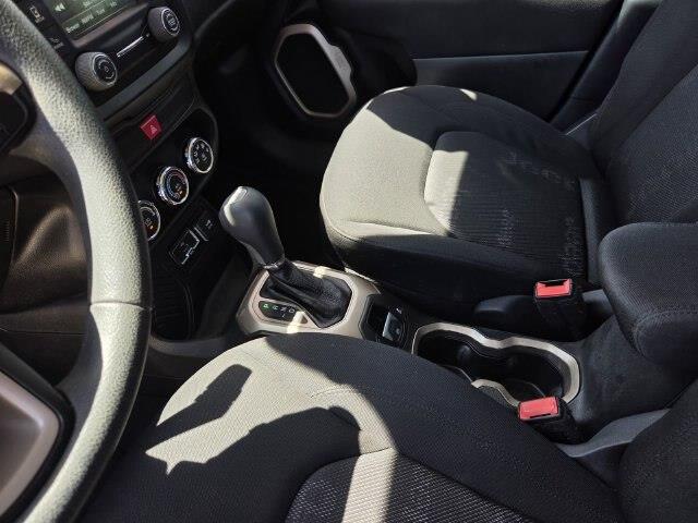 2017 Jeep Renegade - $7,000